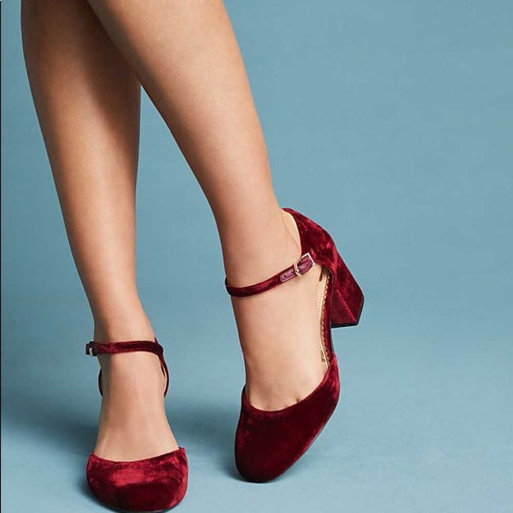 EUC Sam Edelman Clover Red Velvet Pump 11